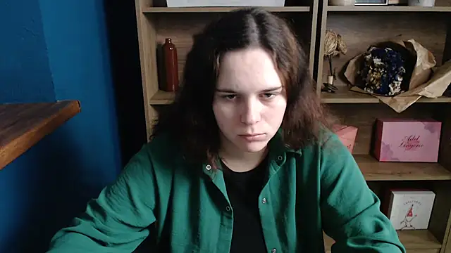 Snapshot of mini_girly chatting on 16, 10, 2025 mini girly online show from 16, 10, 2025