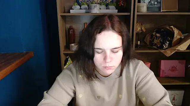 Snapshot of mini_girly chatting on 25, 10, 2025 mini girly online show from 25, 10, 2025