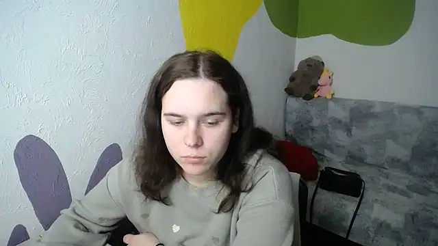 Snapshot of mini_girly chatting on 28, 10, 2025 mini girly online show from 28, 10, 2025