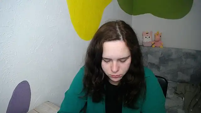 Snapshot of mini_girly chatting on 11, 11, 2025 mini girly online show from 11, 11, 2025