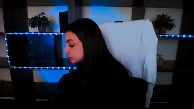 Lexi Jous online show from 14, 3, 2025