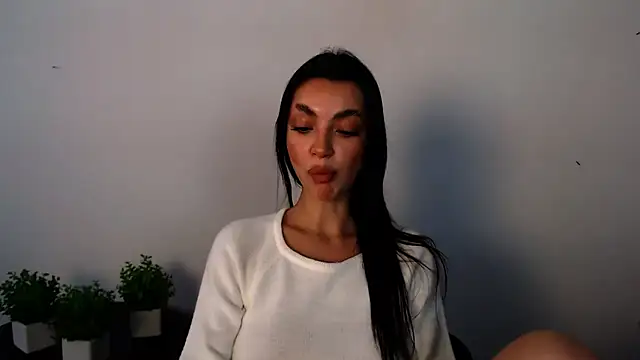 Lexi Jous online show from 11, 7, 2026
