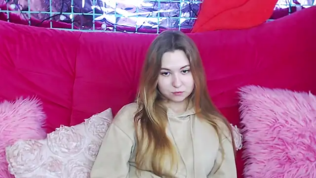 Snapshot of MaryKler chatting on 9, 1, 2025 MaryKler online show from 9, 1, 2025