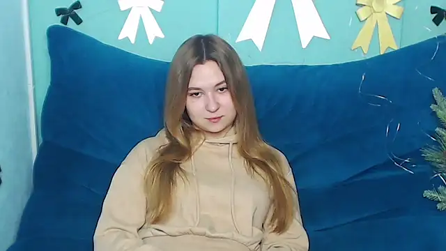 Snapshot of MaryKler chatting on 12, 1, 2025 MaryKler online show from 12, 1, 2025