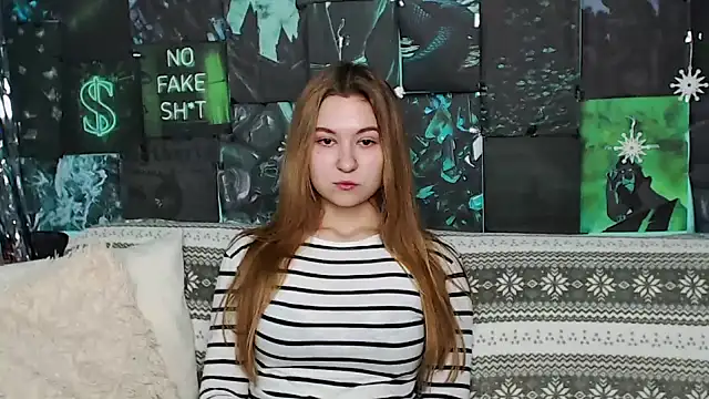 Snapshot of MaryKler chatting on 16, 1, 2025 MaryKler online show from 16, 1, 2025