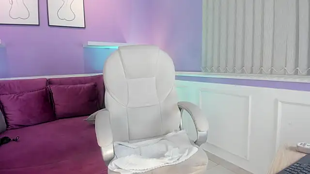 Snapshot of Emma_Walkerr_ chatting on 27, 1, 2025 Emma Walkerr online show from 27, 1, 2025