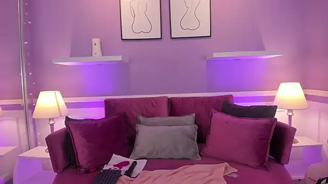 Snapshot of Emma_Walkerr_ chatting on 7, 2, 2025 Emma Walkerr online show from 7, 2, 2025