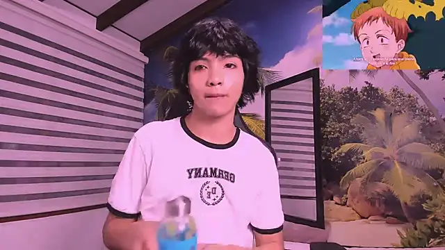 AllanYong18 online show from 27, 2, 2025