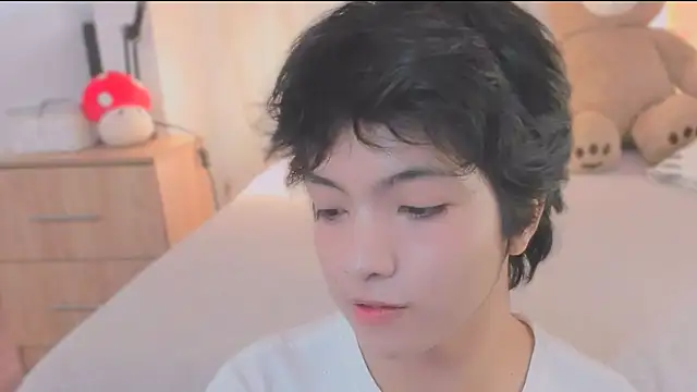 AllanYong18 online show from 21, 2, 2026