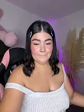 Snapshot of karla_hotgirl chatting on 3, 7, 2026 karla hotgirl online show from 3, 7, 2026