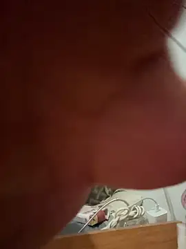 zxb757369 online show from 11, 2, 2025