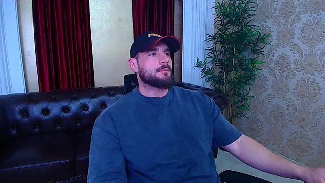 AdamJamesonn online show from 8, 11, 2025