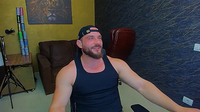 Snapshot of AdamJamesonn chatting on 28, 5, 2026 AdamJamesonn online show from 28, 5, 2026