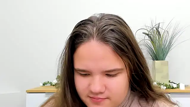 AdeleCruz online show from 25, 1, 2025