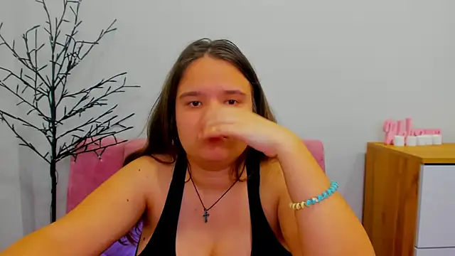 AdeleCruz online show from 17, 3, 2025