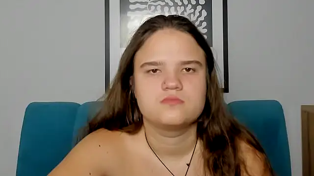 AdeleCruz online show from 28, 11, 2025