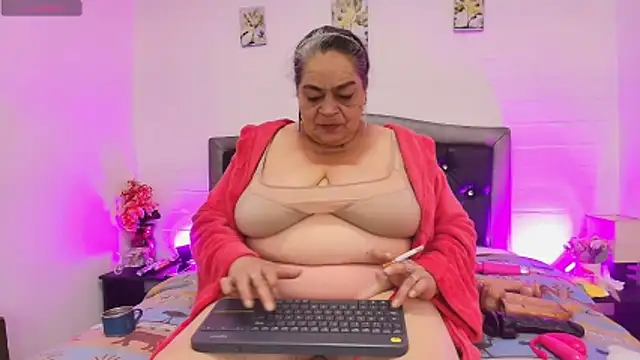 VickyBoobss online show from 29, 5, 2026