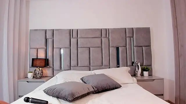 Snapshot of Karla_Hudsson chatting on 11, 2, 2025 Karla Hudsson online show from 11, 2, 2025