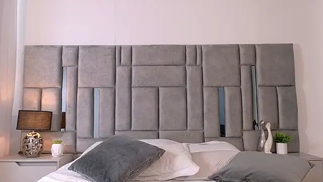 Snapshot of Karla_Hudsson chatting on 11, 11, 2025 Karla Hudsson online show from 11, 11, 2025