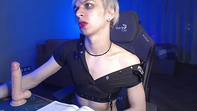Snapshot of leon_yuugen chatting on 27, 7, 2026 leon yuugen online show from 27, 7, 2026