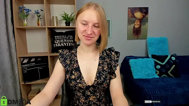 Snapshot of BeautyBlondy chatting on 6, 10, 2025 BeautyBlondy online show from 6, 10, 2025