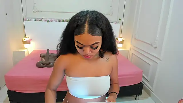 JasmineRose7 online show from 23, 10, 2025