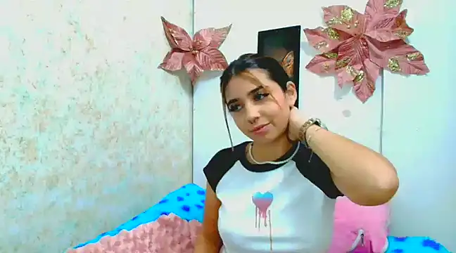 Snapshot of Rousse_violett chatting on 25, 2, 2025 Rousse violett online show from 25, 2, 2025