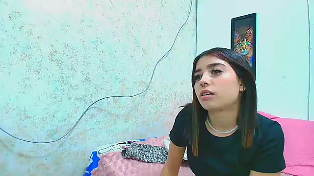 Snapshot of Rousse_violett chatting on 22, 3, 2025 Rousse violett online show from 22, 3, 2025