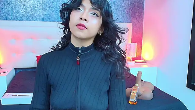 Snapshot of gabriela_cortez chatting on 14, 2, 2025 gabriela cortez online show from 14, 2, 2025