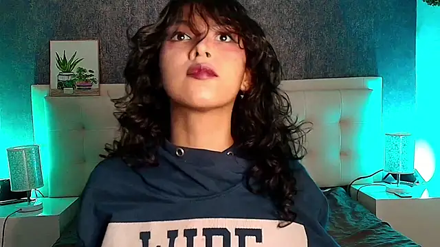 Snapshot of gabriela_cortez chatting on 20, 2, 2025 gabriela cortez online show from 20, 2, 2025