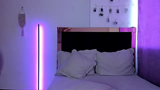 Carorosse online show from 21, 2, 2025