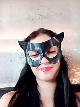 DULCE-LUNA  online show from 11, 1, 2025