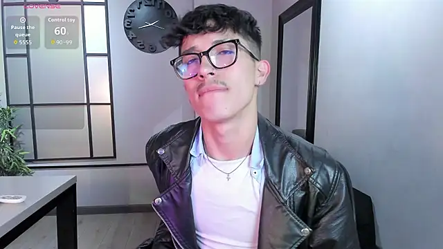 Snapshot of tim__fox chatting on 24, 2, 2026 tim fox online show from 24, 2, 2026