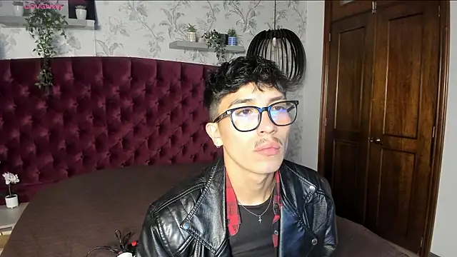 Snapshot of tim__fox chatting on 28, 2, 2026 tim fox online show from 28, 2, 2026