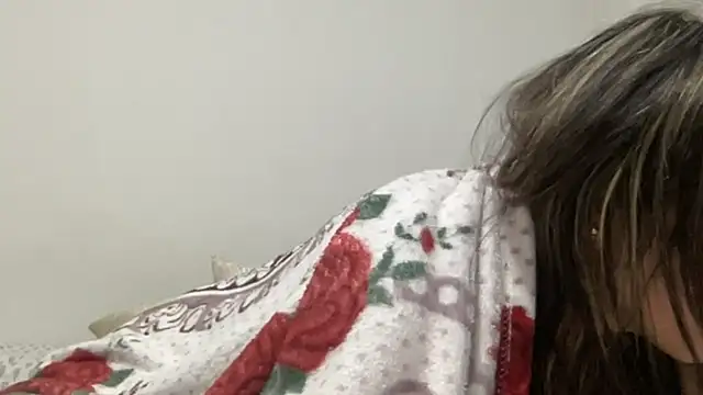 LunaBeya online show from 27, 10, 2025