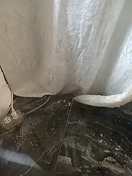 Snapshot of mario0212 chatting on 21, 9, 2025 mario0212 online show from 21, 9, 2025