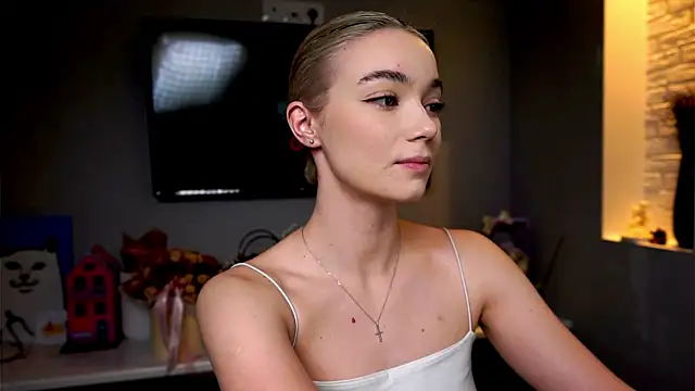 Snapshot of ileanacampbe chatting on 3, 2, 2025 ileanacampbe online show from 3, 2, 2025