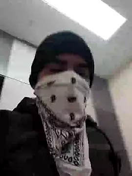 Snapshot of 13lusty chatting on 14, 1, 2025 13lusty online show from 14, 1, 2025