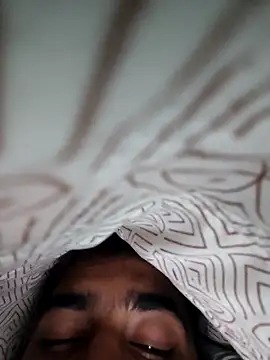 Snapshot of 13lusty chatting on 28, 10, 2025 13lusty online show from 28, 10, 2025