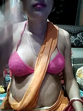 SANA-LEONI online show from 5, 3, 2025