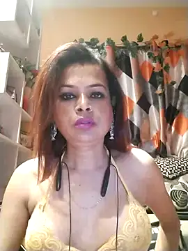 SANA-LEONI online show from 5, 2, 2026