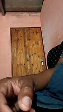 Snapshot of bshabza chatting on 28, 1, 2025 bshabza online show from 28, 1, 2025