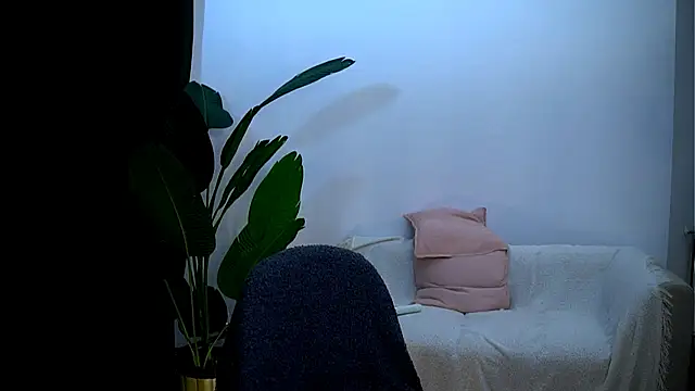 Snapshot of sweet_rapunzell chatting on 4, 2, 2025 sweet rapunzell online show from 4, 2, 2025