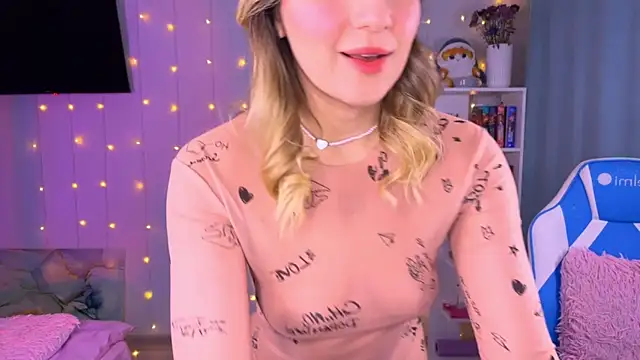 Snapshot of Mercedes_Robinson chatting on 16, 10, 2025 Mercedes Robinson online show from 16, 10, 2025