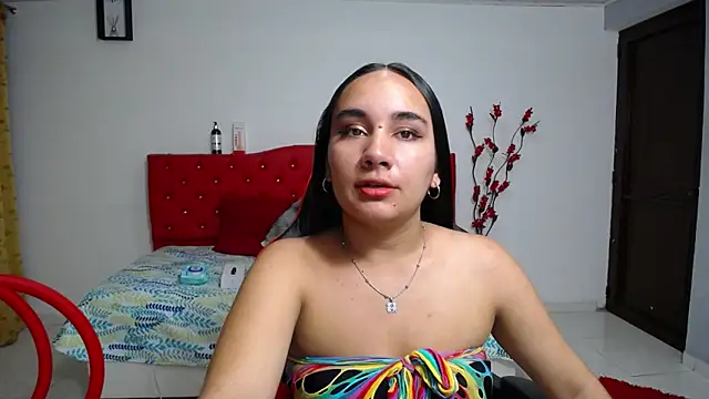 Snapshot of Maylin_horny19 chatting on 16, 6, 2026 Maylin horny19 online show from 16, 6, 2026
