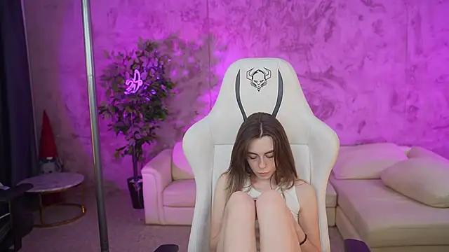 Snapshot of Lika_Secret_ chatting on 26, 1, 2025 Lika Secret  online show from 26, 1, 2025