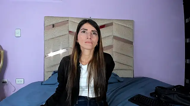 RubiSharqui  online show from 6, 2, 2025