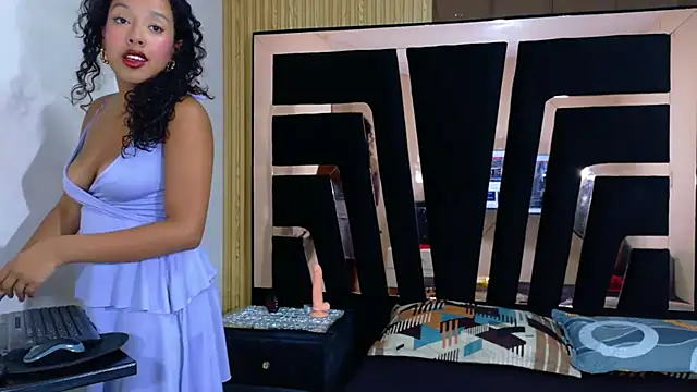 SolEvanss online show from 8, 10, 2025