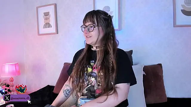 Snapshot of Veronica_simons chatting on 18, 9, 2025 Veronica simons online show from 18, 9, 2025