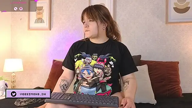 Snapshot of Veronica_simons chatting on 2, 12, 2025 Veronica simons online show from 2, 12, 2025